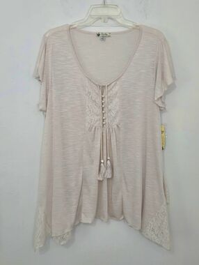 Unity World Wear Boho Peasant Feminine Lace Top